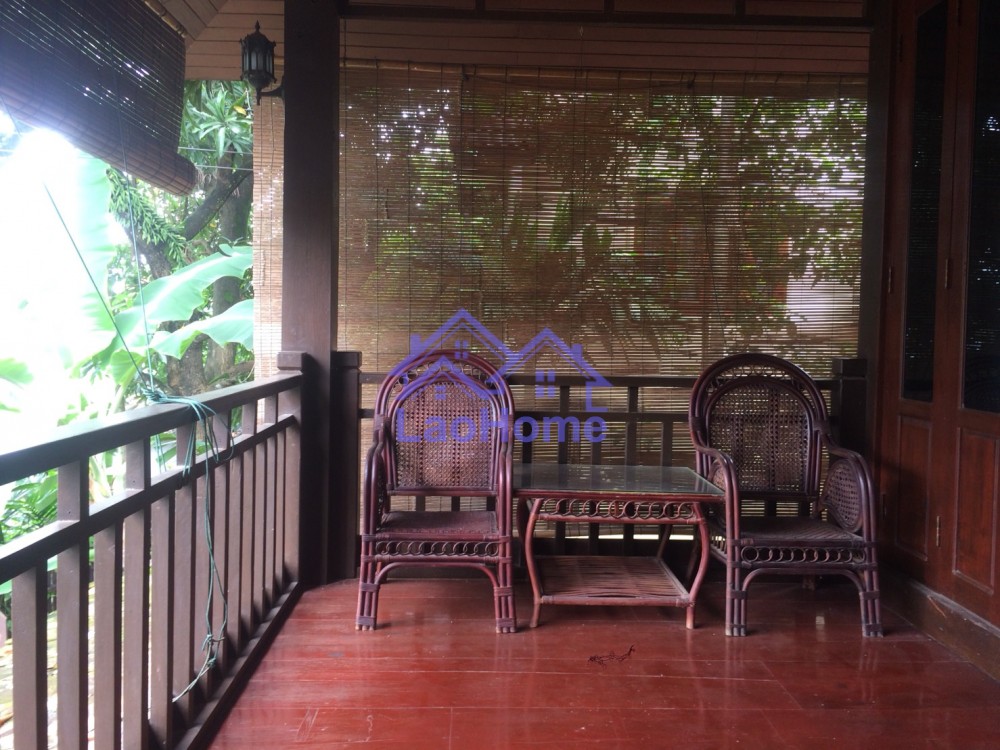 ID: 1192 - House for rent lao style with garden