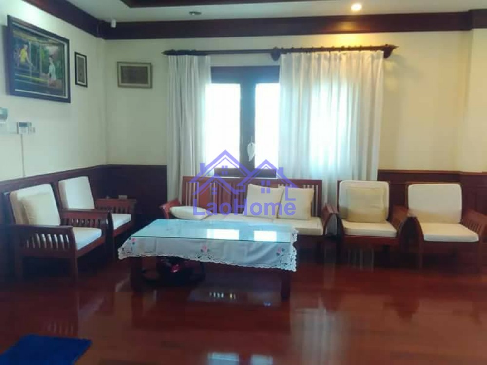 ID: 1193 - house for rent villa with garden 