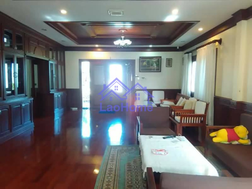 ID: 1193 - house for rent villa with garden 