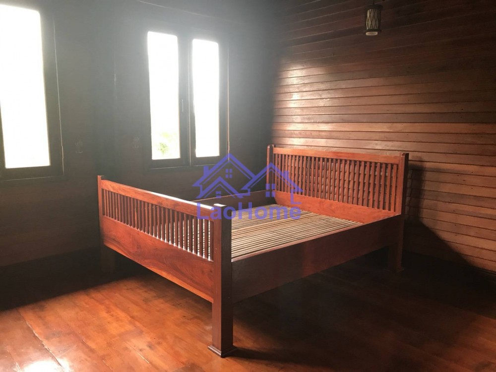 ID: 1195 - House for rent lao style with garden