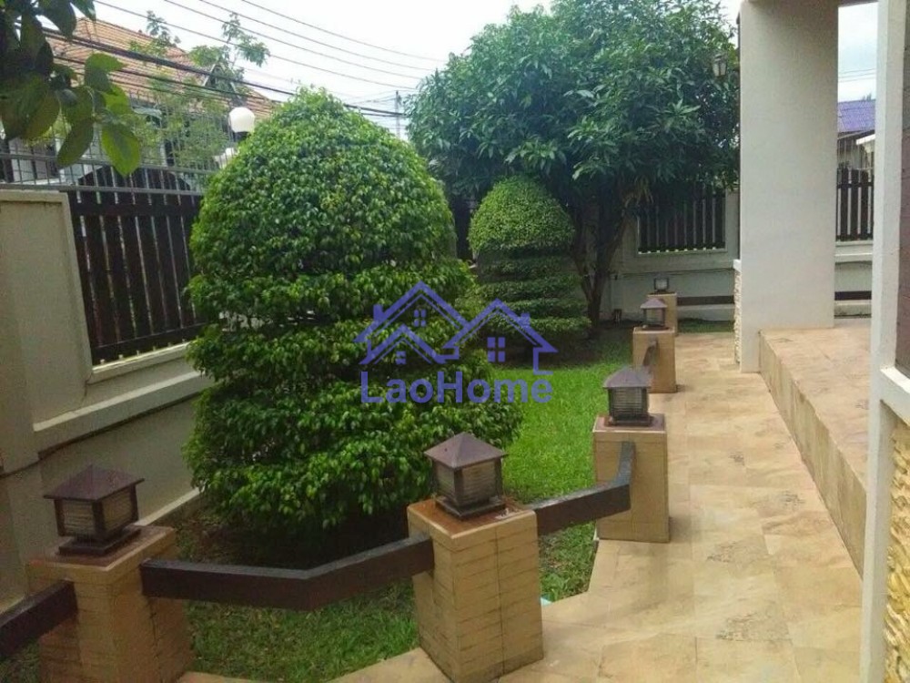 ID: 1200 - Modern house for rent with garden