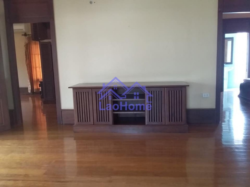 ID: 1203 - House for rent lao style and large garden and swimming pool