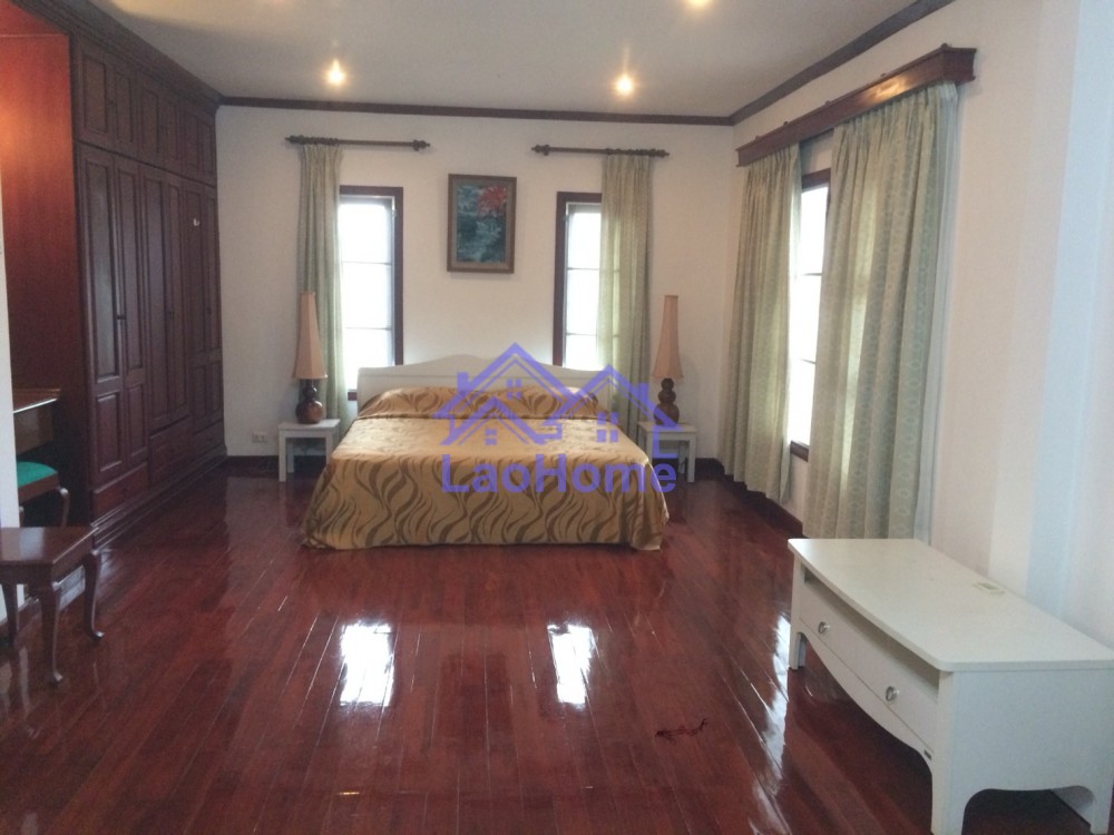 ID: 1207 - House for rent lao style with garden and swimming pool