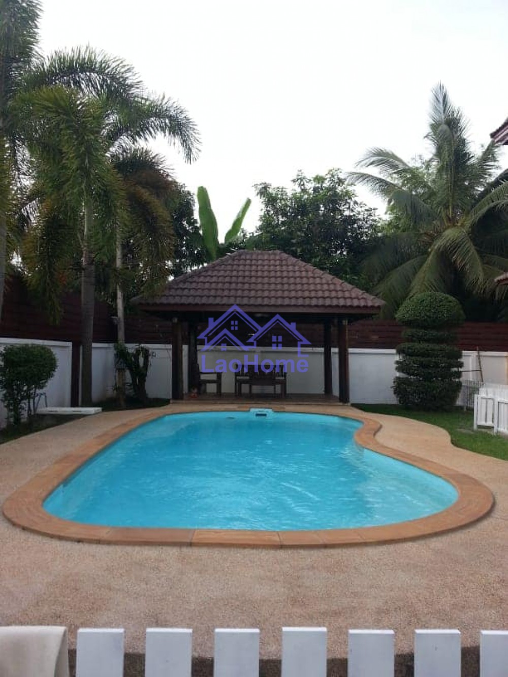 ID: 1221 - House for rent lao style with garden and swimming pool