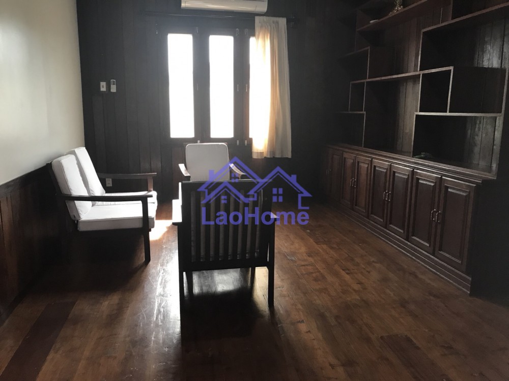 ID: 1227 - House for rent lao style with garden