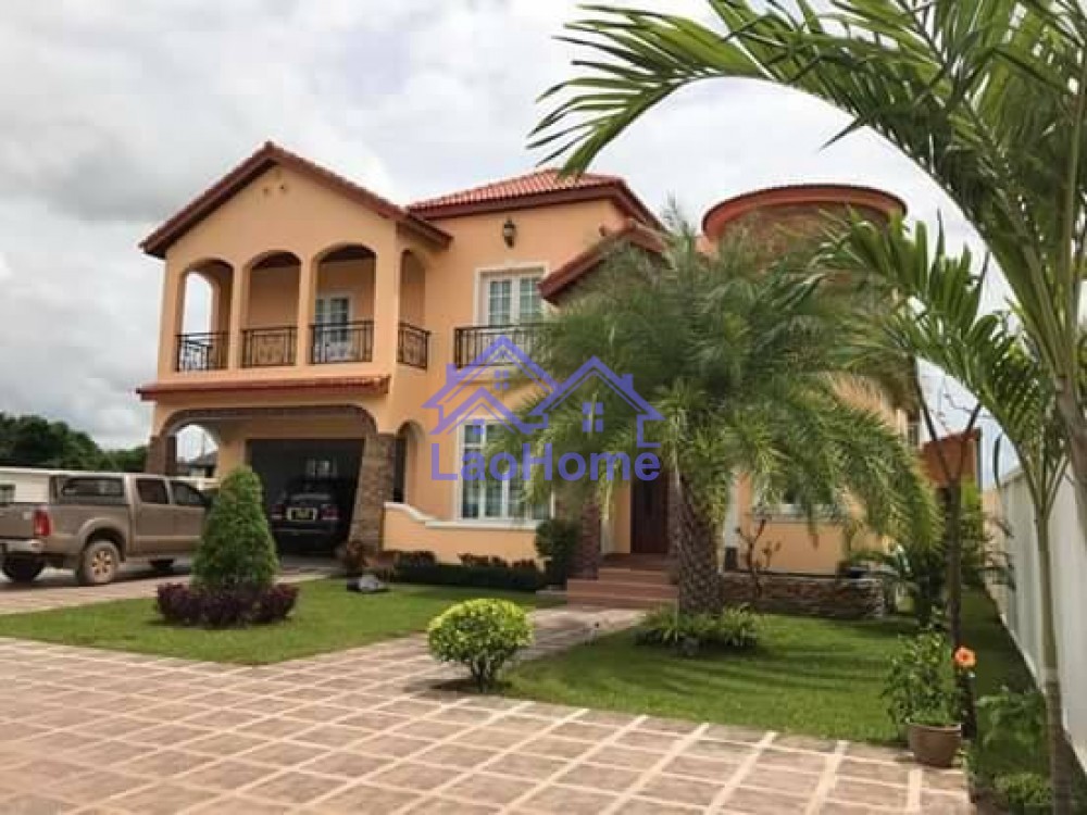 Modern house for rent with garden and swimming pool