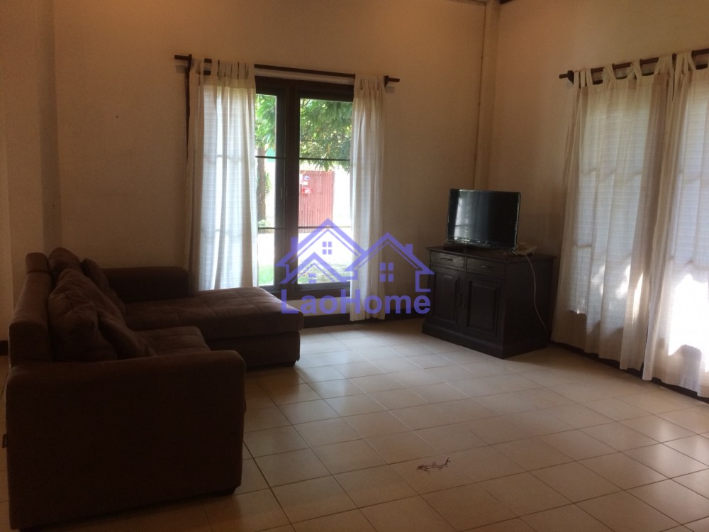 ID: 1239 - House for rent lao style with garden