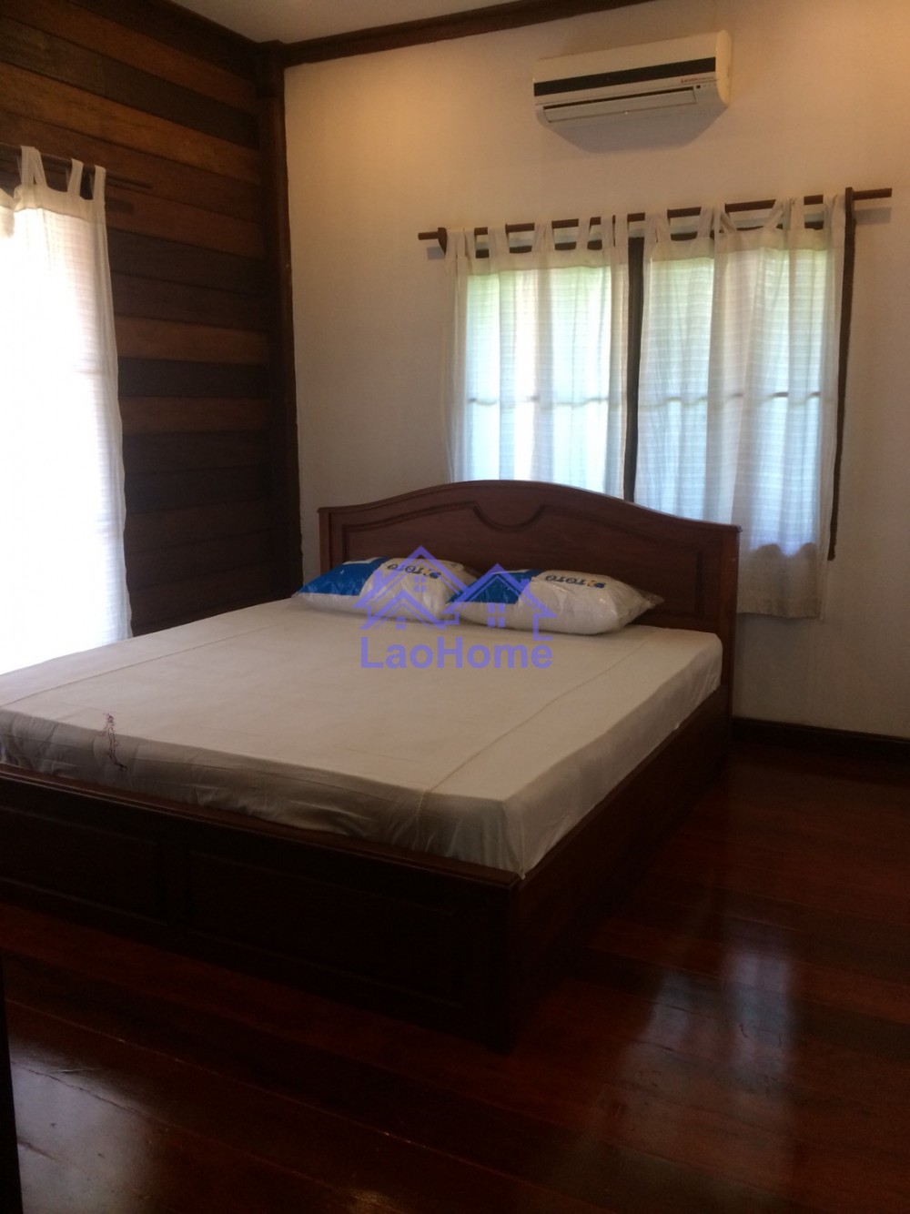 ID: 1239 - House for rent lao style with garden