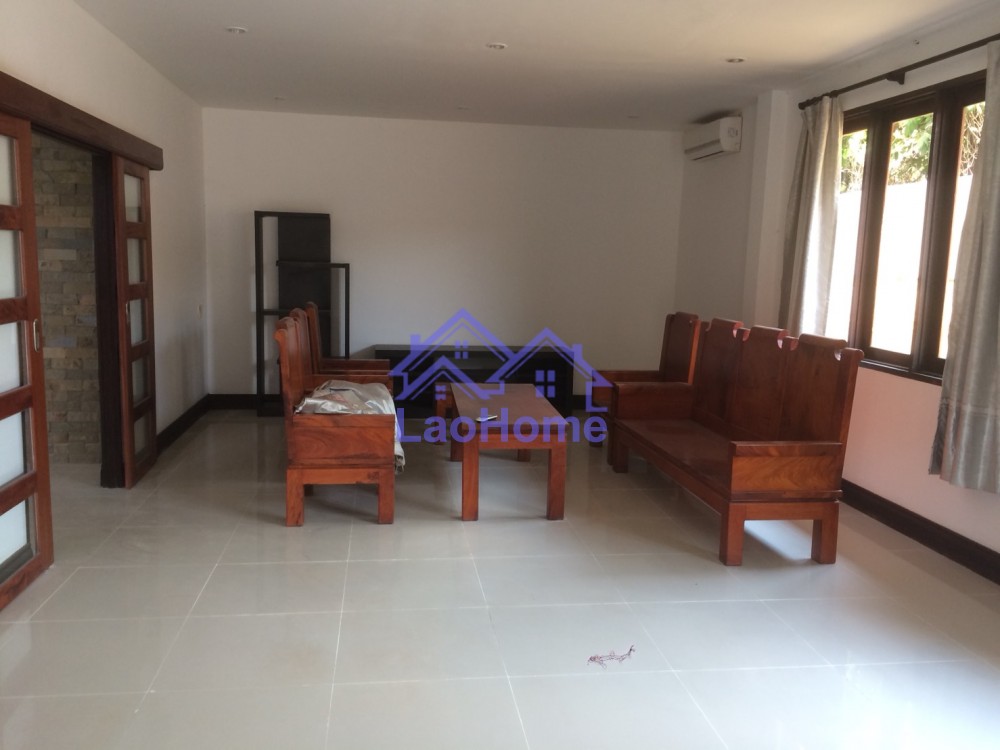 ID: 1246 - Third floor house for rent 