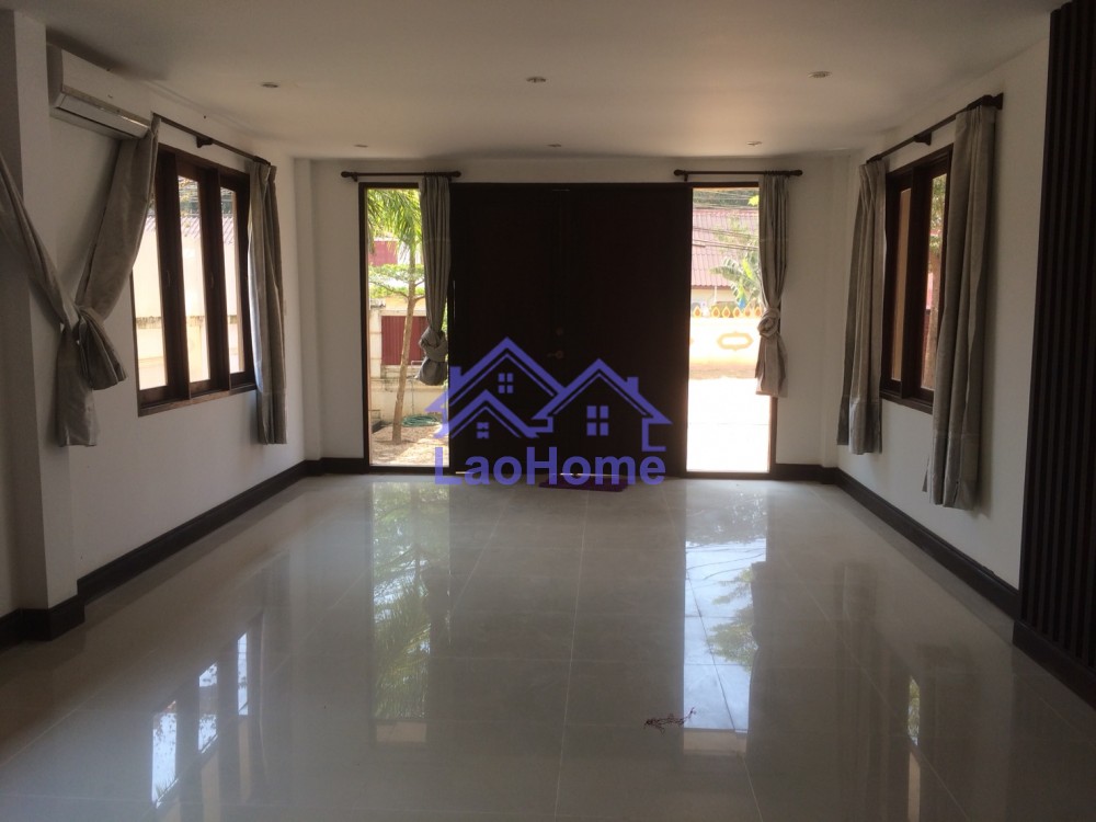 ID: 1246 - Third floor house for rent 