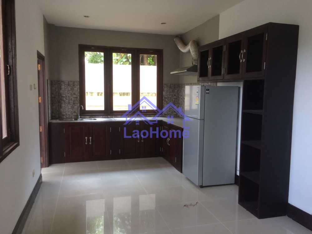 ID: 1246 - Third floor house for rent 