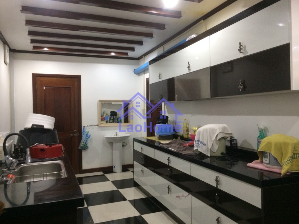 ID: 1266 - House for rent lao style and large garden