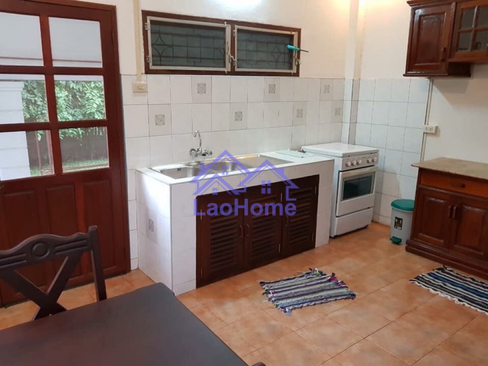 ID: 1284 - Modern house for rent with garden