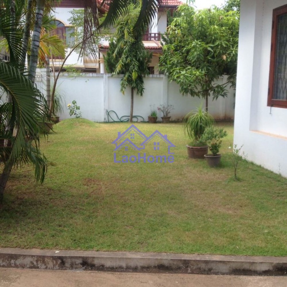 ID: 1292 - House for rent modern lao style with garden 