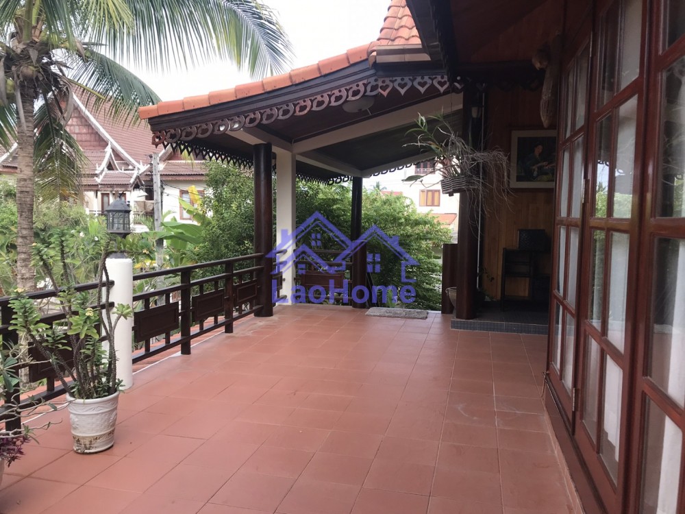 ID: 1305 - Beautiful lao style house for rent with garden 