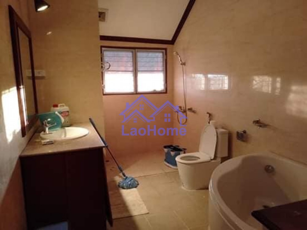 ID: 1306 - House for rent modern lao style with garden 