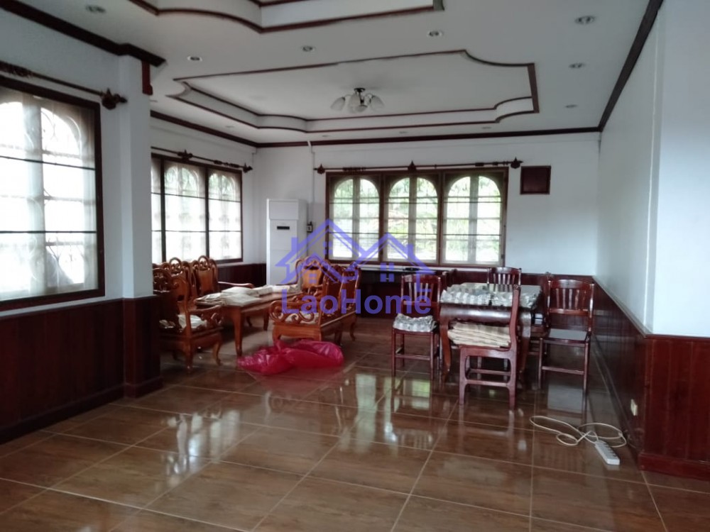 ID: 1307 - Modern house for rent with garden 