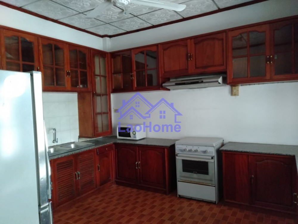 ID: 1307 - Modern house for rent with garden 