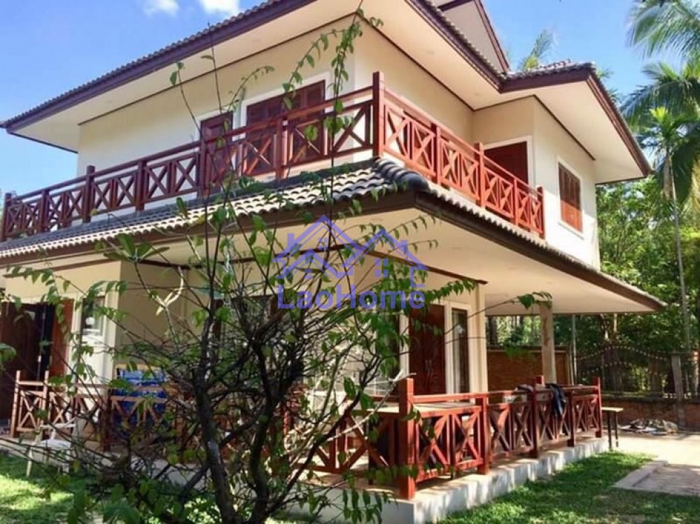 Lao style house for rent with garden  