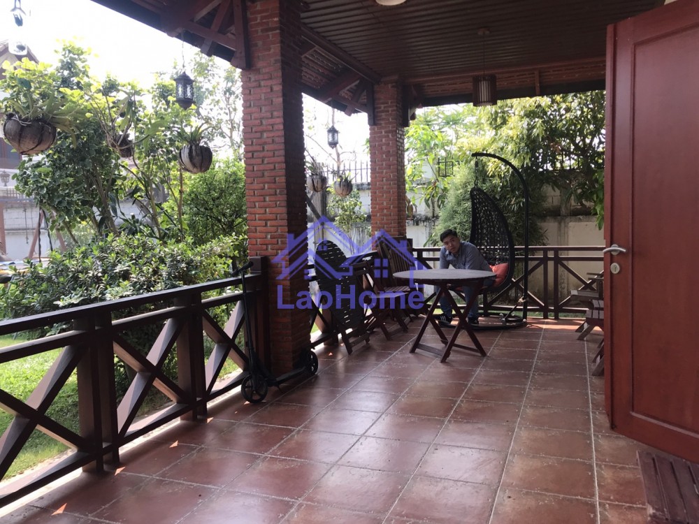 ID: 1345 - Lao style house for rent with large garden   