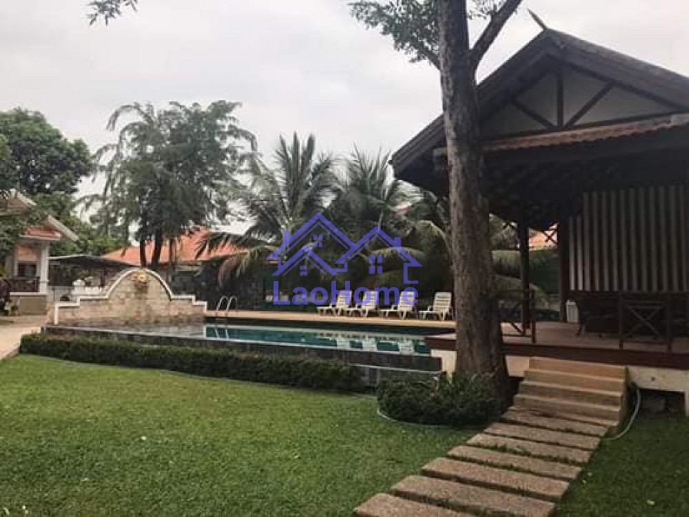 ID: 1362 - House for rent with garden and swimming pool