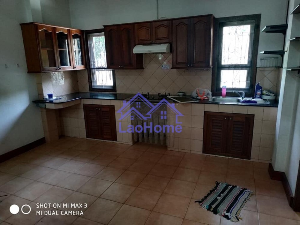 ID: 1375 - Villa house for rent with garden