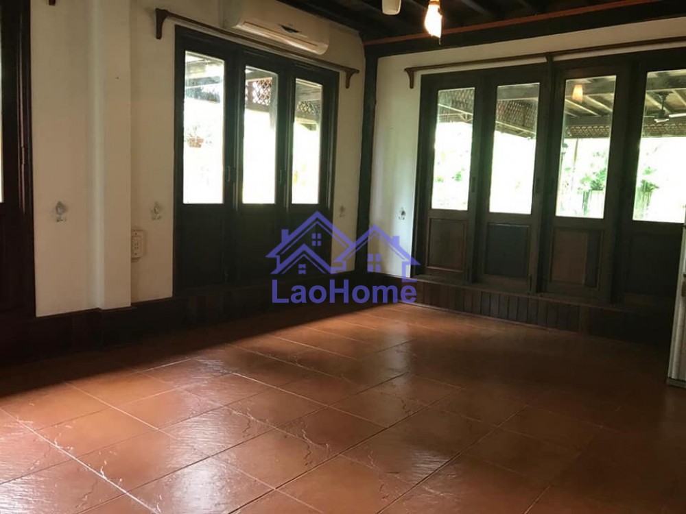 ID: 1384 - Lao style house for rent with garden  