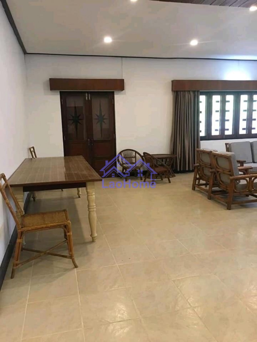 ID: 1387 - Villa house for rent with garden