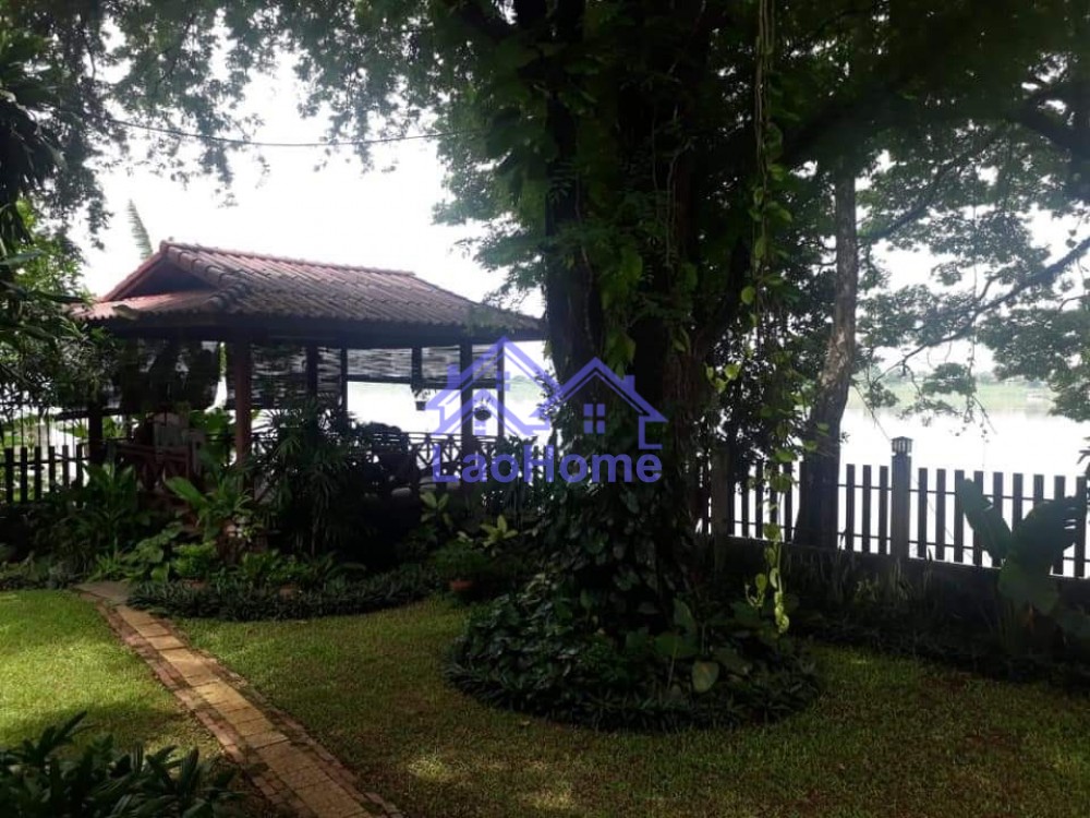 ID: 1392 - Lao style house for rent with garden  