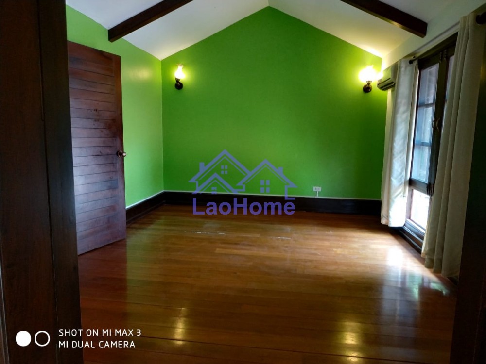 ID: 1401 - Modern Lao style house with garden and swimming pool 