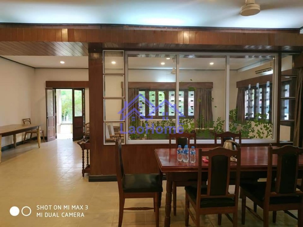 ID: 1405 - Villa house for rent with garden and tree