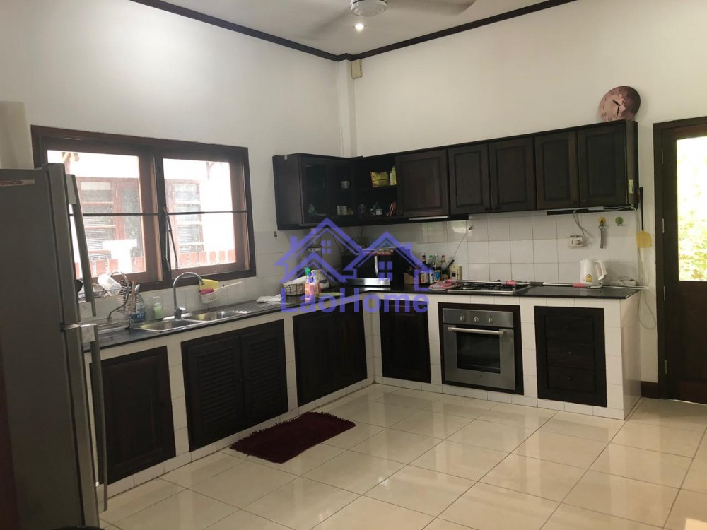 ID: 1410 - House for rent lao style with garden and trees