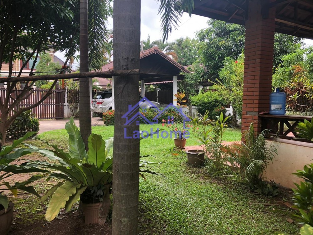 ID: 1410 - House for rent lao style with garden and trees