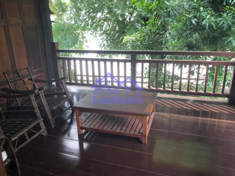 ID: 1413 - Lao style house for rent with garden and close Mekong River 