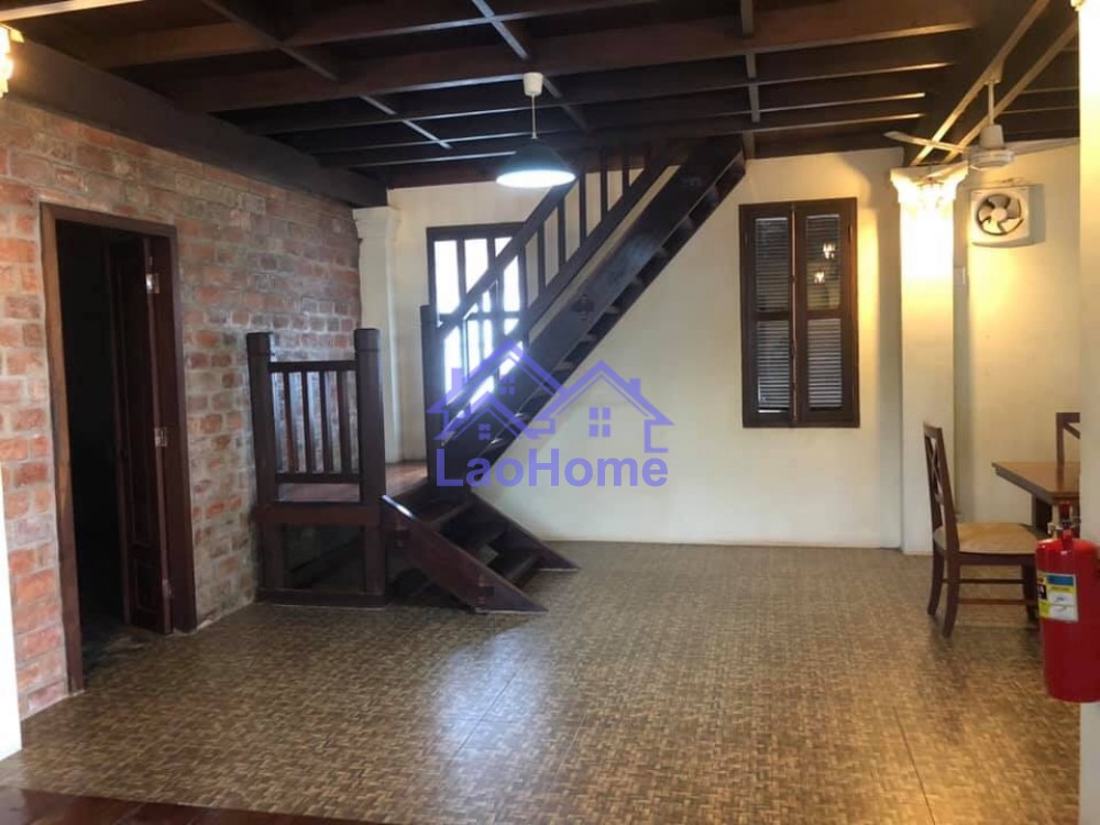 ID: 1413 - Lao style house for rent with garden and close Mekong River 