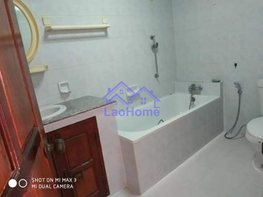 ID: 1429 - Lao style house for rent with garden  